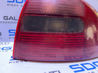 Stop Lampa Tripla Dreapta cu Soclu Becuri cu Defect Audi A6 C5 Berlina Sedan 1998 - 2001 Cod 4B5945096