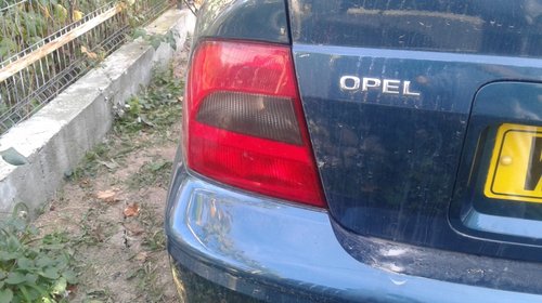 Stop, lampa, tripla Opel Vectra B, Facelift