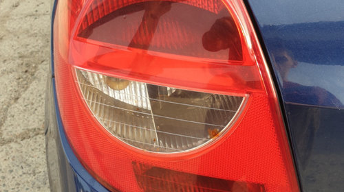 Stop Lampa Tripla Stanga de pe Aripa Caroserie Renault Clio 3 2005 - 2014 [C3641]