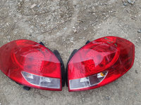 Stop / Lampa / Tripla stanga / dreapta Renault CLIO 3 break 8200586843