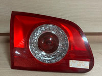 Stop lampa tripla stanga haion Volkswagen Passat B6 Break