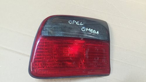 Stop Opel Omega /Stanga