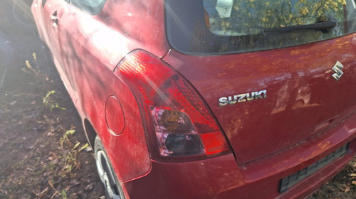 Stop stânga Suzuki Swift coupe 1.3 benzina a