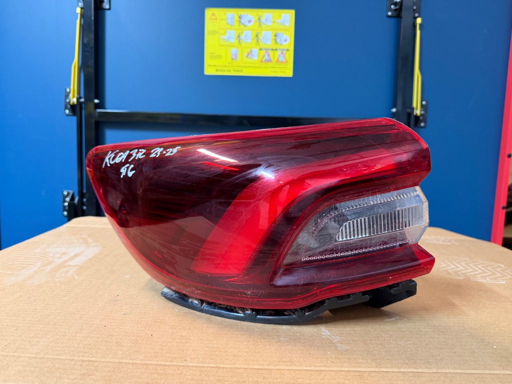 Stop stanga aripa Ford Kuga MK3 Facelift FULL LED 2023/2024/2025/2026