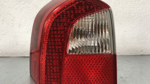 Stop stanga caroserie Volvo V70 2.4D Manual, 