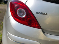 Stop stanga Opel Corsa D Coupe an 2013
