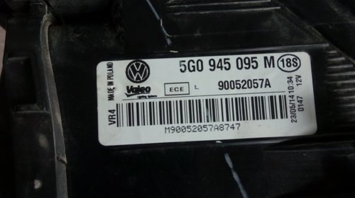 Stop stanga pe aripa VW Golf VII hatchback 5G0945095M