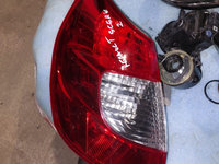 Stop stanga Renault Scenic 2 COD: 8200474328