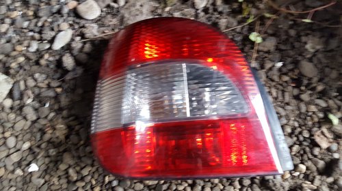 Stop stanga renault scenic 2002