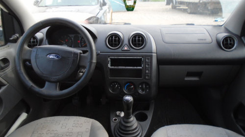Stop stanga spate Ford Fiesta 2003 Hatchback 1.4