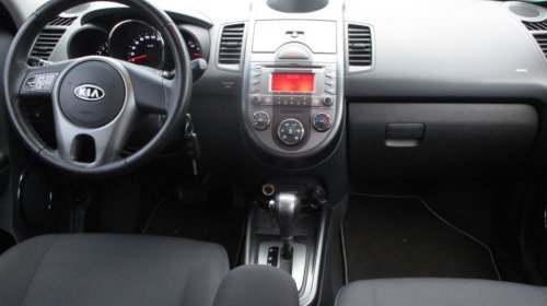 Stop stanga spate Kia Soul 2013 Hatchback 1.6 CRDI