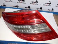 Stop stanga spate Mercedes c class W204 led +becuri A2048201964