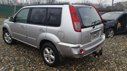 Stop stanga spate Nissan X-Trail 2005 suv 2.2