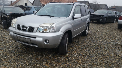 Stop stanga spate Nissan X-Trail 2005 suv 2.2