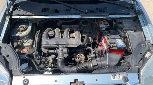 Stop stanga spate Peugeot Partner 2004 break 1,9 diesel