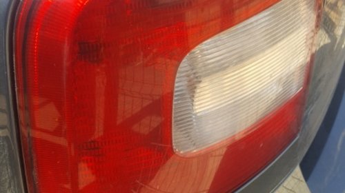 Stop stanga spate Skoda Octavia 2 Facelift