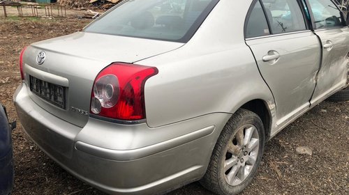 Stop stanga spate Toyota Avensis 2006 Sedan 1.8