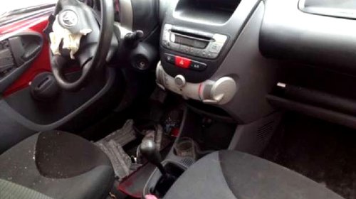 Stop stanga spate Toyota Aygo 2009 hatchback 1.0