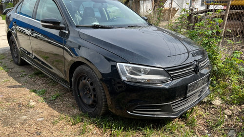 Stop stanga spate Volkswagen Jetta 2015 sedan