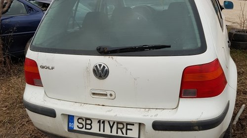 Stop stanga spate VW Golf 4 1999 HATCHBACK 1.4