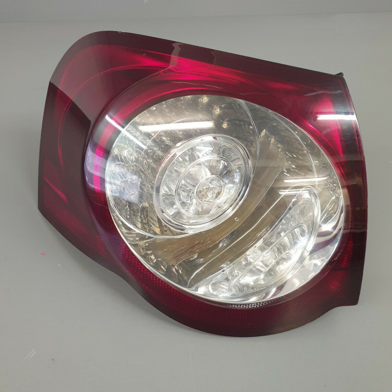 Stop Stanga VW Passat B6 Variant 2007/05-2010/11 3C5 1.4 TSI 90KW 122CP Cod 3C9945095