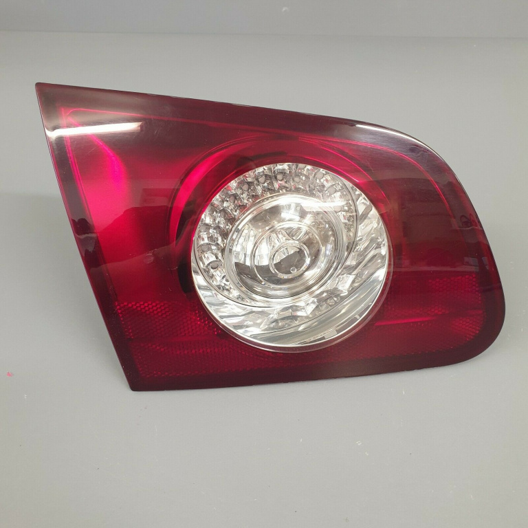 Stop Stanga VW Passat B6 Variant 2009/08-2010/11 3C5 1.6 TDI 77KW 105CP Cod 3C9945093