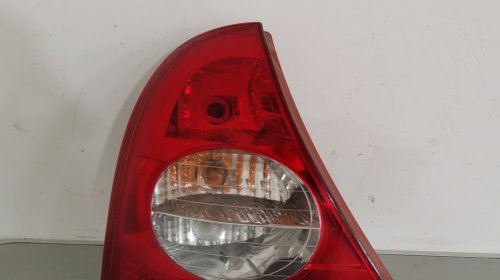 stop Stop tripla lampa dreapta stanga renault clio 2 hatchback sb0 1 2 8200071414 89023923 89023923 Renault Clio