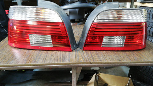 Stop tripla complet stanga BMW E39 sedan