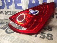 STOP/TRIPLA DREAPTA FORD FIESTA JA8 HATCHBACK 2008-2012 8A6113404A