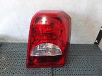 Stop tripla lampa dreapta dodge caliber 05303752ae 05303880ae