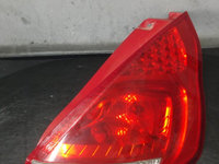 Stop tripla lampa dreapta ford fiesta 6 cb1 ccn 8a6113404