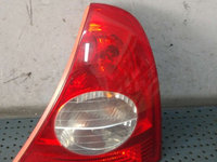 Stop tripla lampa dreapta renault clio 2 hatchback sb0 1 2 8200071414