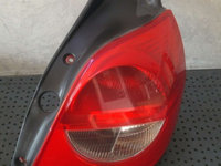 Stop tripla lampa dreapta renault clio 3 89035080