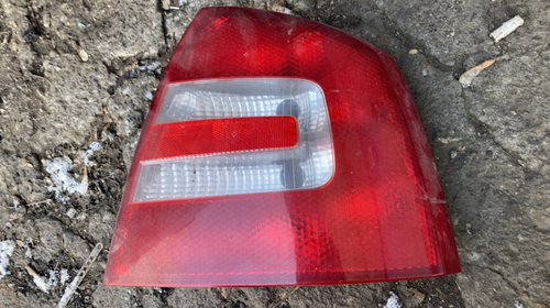 Stop tripla lampa Skoda Octavia 2 2004 - 2008