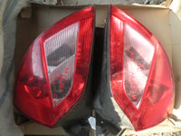 Stop / Tripla / Lampa Stanga / Dreapta Renault Megane 2 Hatchback 8200073236 8200073237