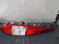 Stop tripla lampa stanga ford mondeo 3 combi 9el35407101