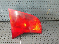 Stop tripla lampa stanga haion audi a4 b7 8ed avant 8e9945093