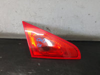 Stop tripla lampa stanga haion mitsubishi colt hatchback z2 z3 mn105623