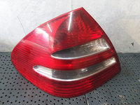 Stop tripla lampa stanga mercedes e class w211 a2118200364