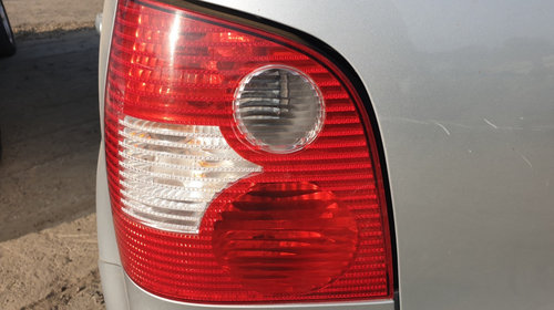 Stop Tripla Lampa Stanga Volkswagen Polo 9N 2