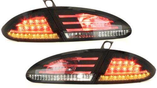 STOPURI CU LED PENTRU SEAT LEON 1P FUNDAL ROS