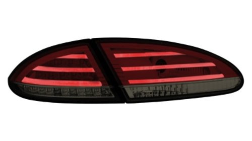 STOPURI CU LED PENTRU SEAT LEON 1P FUNDAL ROSU/FUMURIU