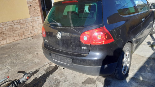 Stopuri/Lampa/Tripla dreapta VW GOLF 5 HATCHBACK AN FABRICAȚIE:2005