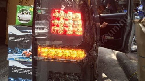 STOPURI LED BAR TOYOTA HILUX REVO 2016-2017 SMOKE [V3]