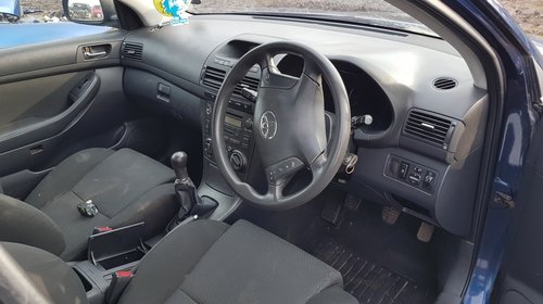 Stopuri Toyota Avensis 2005 Sedan 2.0