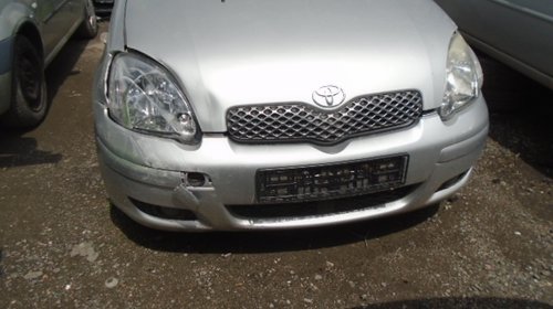 Stopuri Toyota Yaris 2005 hatchback 1,3 benzi