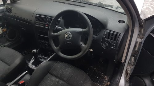 Stopuri VW Golf 4 2002 Hatchback 1.9tdi