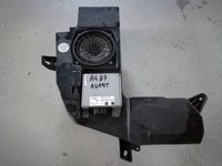 Subwoofer cu amplificator Audi A4 B7 avant