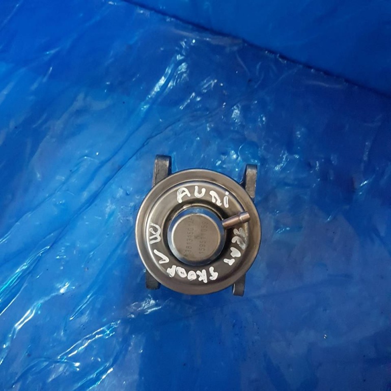 Supapa egr cod 038131501af audi a3 8l 1.