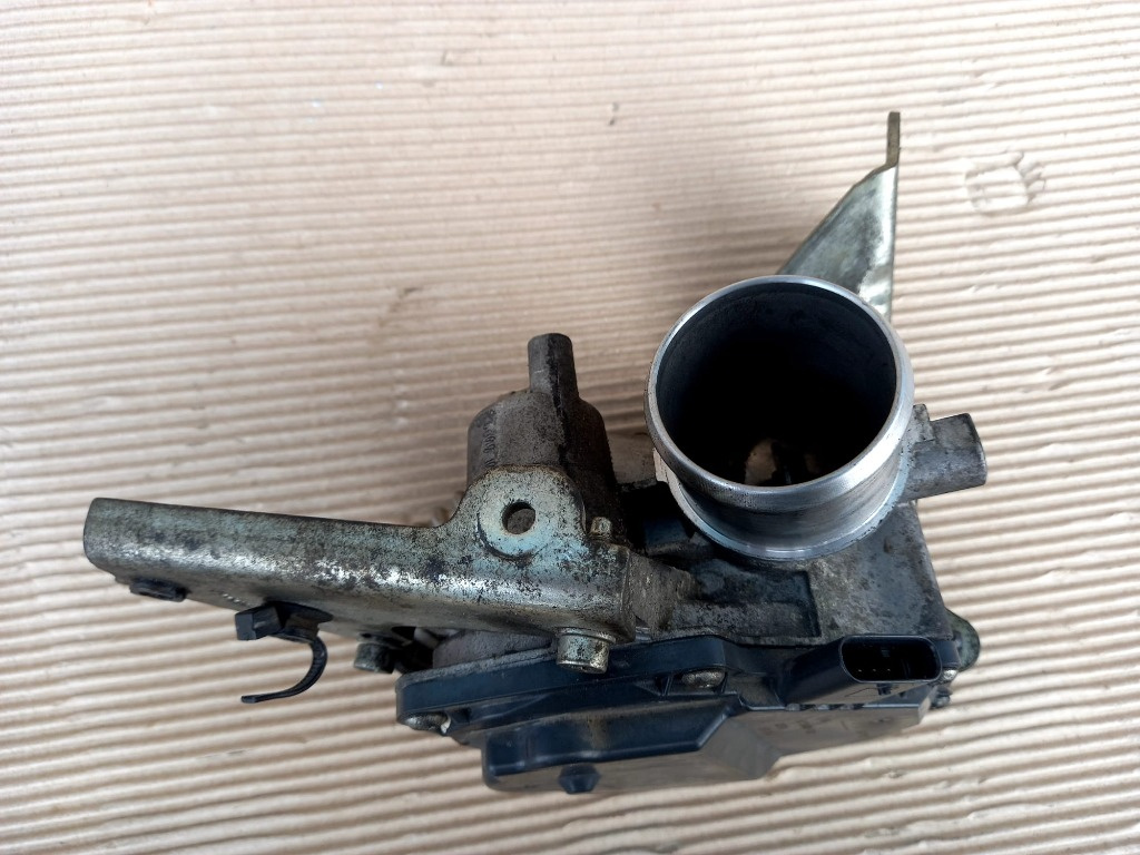 Supapa EGR completa Opel Corsa E motor 1